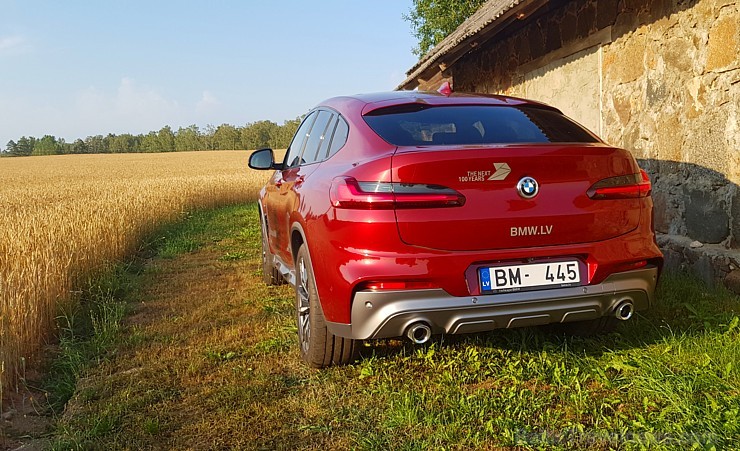 Travelnews.lv apceļo Vidzemi ar jauno «BMW X4» 230480