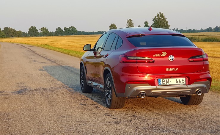 Travelnews.lv apceļo Vidzemi ar jauno «BMW X4» 230490