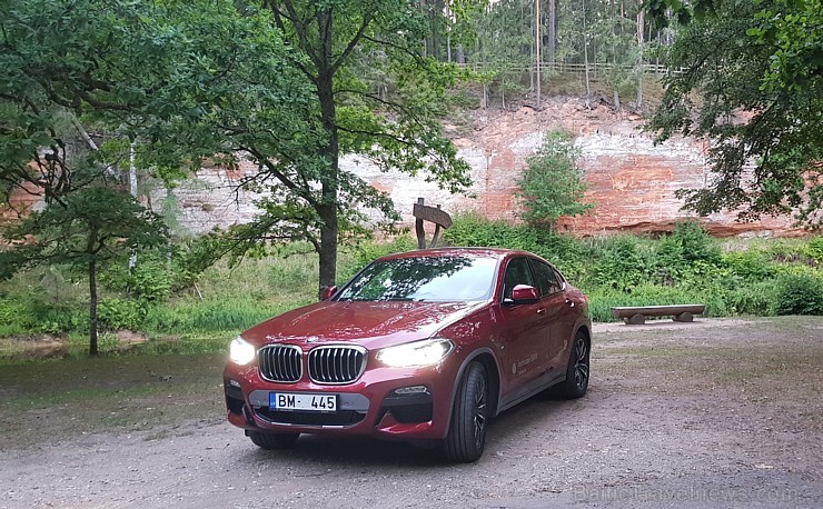Travelnews.lv apceļo Vidzemi ar jauno «BMW X4» 230498