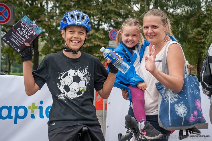 Olainē krāšņi norisinās jau ceturtie Latvijas Velo svētki 231061