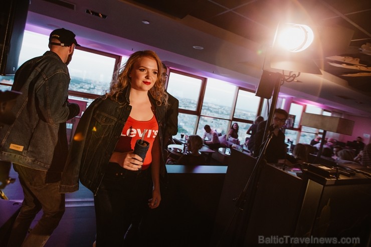 Rīgas centra augstākais bārs «Skyline Bar» prezentē savu jauno konceptu - «Sajūtu lidojums» 231864