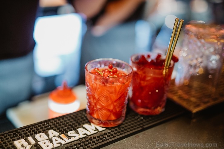 Rīgas centra augstākais bārs «Skyline Bar» prezentē savu jauno konceptu - «Sajūtu lidojums» 231877