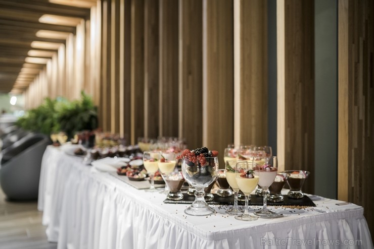 «Hotel Jūrmala Spa» pēc vērienīgas rekonstrukcijas vēris vaļā saunu un baseinu centru «Wellness Oasis». Foto: Mārcis Baltskars 233775