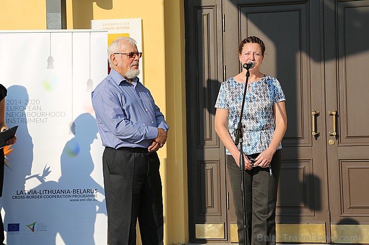 Daugavpils Marka Rotko mākslas centra Marka Rotko 115 gadu jubilejas svinības un jaunās izstāžu sezonas atklāšana Daugavpils Marka Rotko mākslas centra Marka Rotko 115 gadu jubilejas svinības un jaunās izstāžu sezonas atklāšana 233874