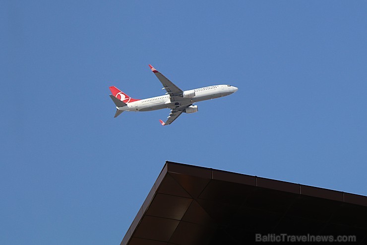 Travelnews.lv ar «Turkish Airlines» atbalstu izbauda Stambulas dizaina viesnīcu «Elite World Europe Hotel». Bildēts ar Samsung Galaxy Note8 Travelnews.lv ar «Turkish Airlines» atbalstu izbauda Stambulas dizaina viesnīcu «Elite World Europe Hotel». Bildēts ar Samsung Galaxy Note8 234032