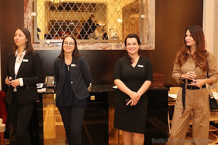 Viesnīcas «Grand Hotel Kempinski Rīga» restorāns «Amber» piedāvā jaunu konceptu «Vēlās brokastis ar ģimeni» Viesnīcas «Grand Hotel Kempinski Rīga» restorāns «Amber» piedāvā jaunu konceptu «Vēlās brokastis ar ģimeni» 234476
