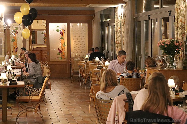 Jūrmalas 5 zvaigžņu viesnīca «Baltic Beach Hotel» sit pārdošanas rekordus «Saulainā nakts 2018» akcijā Jūrmalas 5 zvaigžņu viesnīca «Baltic Beach Hotel» sit pārdošanas rekordus «Saulainā nakts 2018» akcijā 234798