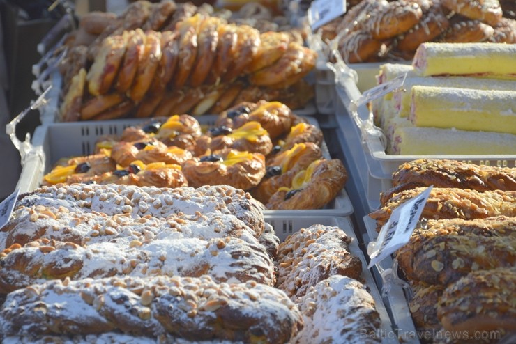 Katra oktobra otrajā sestdienā Valmieras rātslaukumā pilsētas viesi tiek aicināti uz pamatīgu andeli tradicionālajā Simjūda gadatirgū, kas vēsturiski  235182
