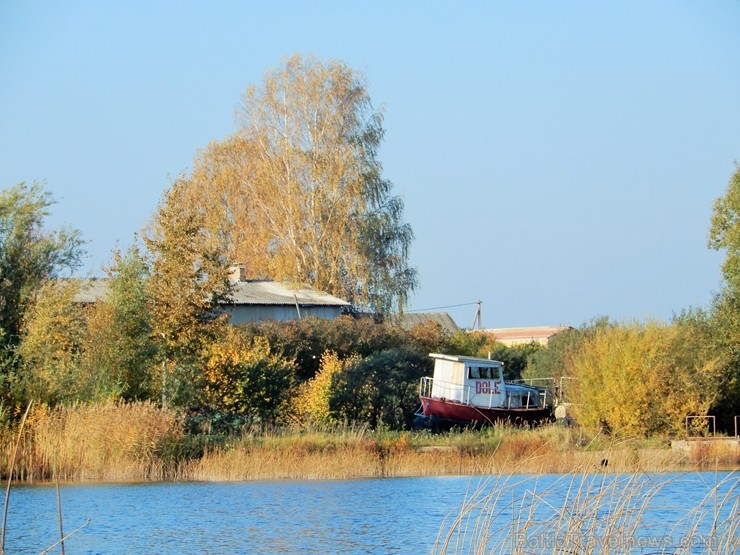 Rudenīgā laivu braucienā pa Sauso Daugavu tika apskatīti abi krasti Ķekavas un Salaspils novados. Rudenīgā laivu braucienā pa Sauso Daugavu tika apskatīti abi krasti Ķekavas un Salaspils novados. 235431