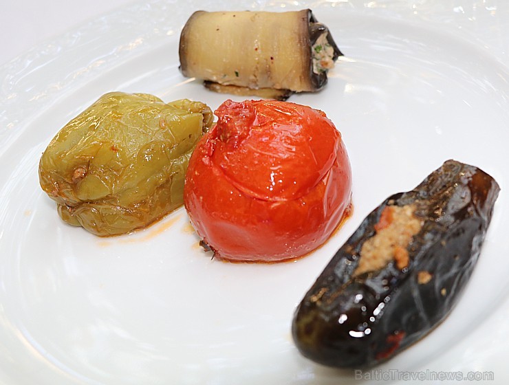 Travelnews.lv izbauda Baku restorāna «Mugam Club» pusdienu viesmīlību 235863