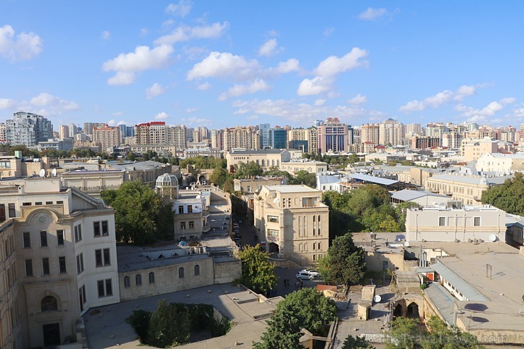 Jaunavas tornis vecpilsētā ir galvenais Baku simbols ar burvīgu pilsētas panorāmas skata laukumu. Sadarbībā ar Latvijas vēstniecību Azerbaidžānā un tū Jaunavas tornis vecpilsētā ir galvenais Baku simbols ar burvīgu pilsētas panorāmas skata laukumu. Sadarbībā ar Latvijas vēstniecību Azerbaidžānā un tū 236624