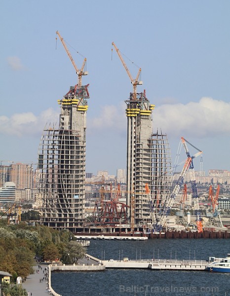 Jaunavas tornis vecpilsētā ir galvenais Baku simbols ar burvīgu pilsētas panorāmas skata laukumu. Sadarbībā ar Latvijas vēstniecību Azerbaidžānā un tū Jaunavas tornis vecpilsētā ir galvenais Baku simbols ar burvīgu pilsētas panorāmas skata laukumu. Sadarbībā ar Latvijas vēstniecību Azerbaidžānā un tū 236627