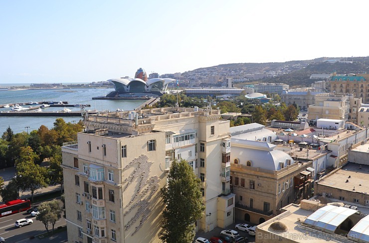 Jaunavas tornis vecpilsētā ir galvenais Baku simbols ar burvīgu pilsētas panorāmas skata laukumu. Sadarbībā ar Latvijas vēstniecību Azerbaidžānā un tū Jaunavas tornis vecpilsētā ir galvenais Baku simbols ar burvīgu pilsētas panorāmas skata laukumu. Sadarbībā ar Latvijas vēstniecību Azerbaidžānā un tū 236631