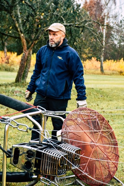 Paceļot Latvijas karogu virs Lietuvas, kūrortpilsēta Birštonas sveic Latviju simtgadē. Birštonas pašvaldības vadītāja Nijole Dirginčiene sveic visus l 238379
