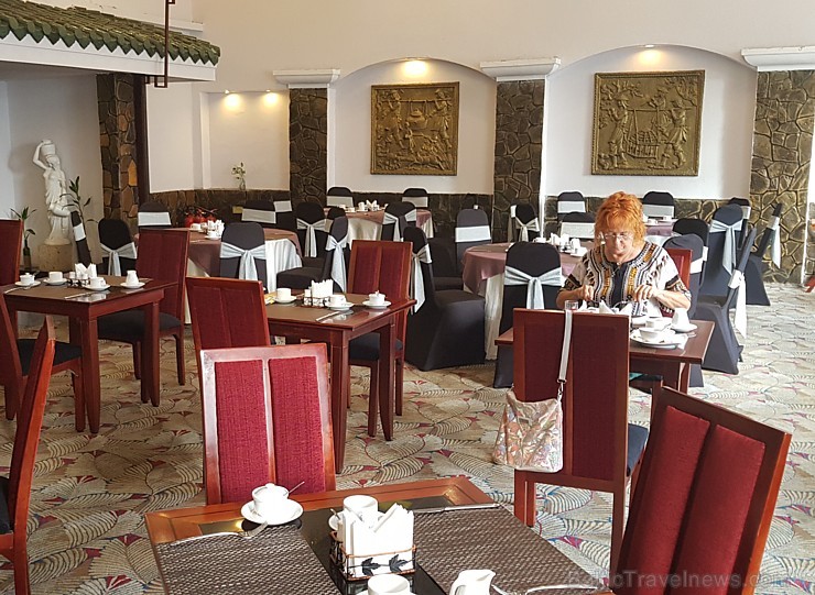 Travelnews.lv nakšņo Vjetnamas viesnīcā «Royal Hotel Saigon» Hošiminā. Sadarbībā ar 365 brīvdienas un Turkish Airlines Travelnews.lv nakšņo Vjetnamas viesnīcā «Royal Hotel Saigon» Hošiminā. Sadarbībā ar 365 brīvdienas un Turkish Airlines 239161