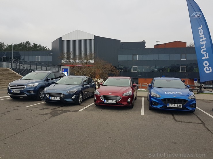 «Ford» Latvijā prezentē «Focus Active» piecdurvju un universāļa versiju 239345