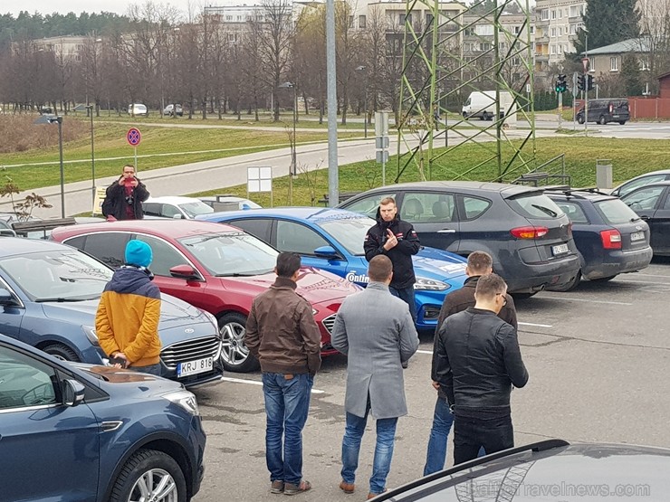 «Ford» Latvijā prezentē «Focus Active» piecdurvju un universāļa versiju 239348