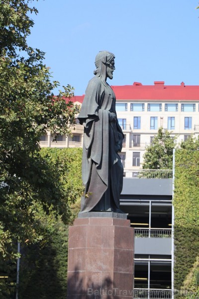 Travelnews.lv iepazīst Azerbaidžānas galvaspilsētas Baku ikdienas dzīvi. Sadarbībā ar Latvijas vēstniecību Azerbaidžānā un tūrisma firmu «RANTUR Trave Travelnews.lv iepazīst Azerbaidžānas galvaspilsētas Baku ikdienas dzīvi. Sadarbībā ar Latvijas vēstniecību Azerbaidžānā un tūrisma firmu «RANTUR Trave 239855