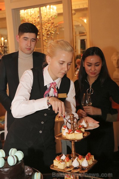 Vecrīgas viesnīcā «Grand Palace Hotel» 11.12.2018 pulcējas lidsabiedrības «Ukraine International Airlines» partneri Vecrīgas viesnīcā «Grand Palace Hotel» 11.12.2018 pulcējas lidsabiedrības «Ukraine International Airlines» partneri 241169