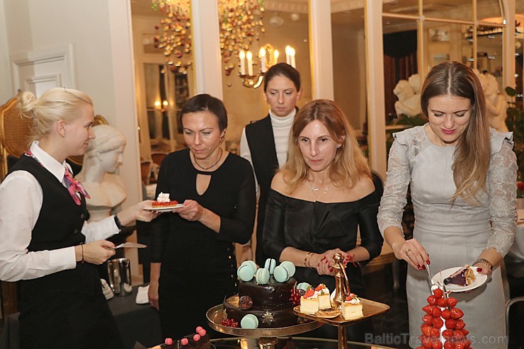Vecrīgas viesnīcā «Grand Palace Hotel» 11.12.2018 pulcējas lidsabiedrības «Ukraine International Airlines» partneri Vecrīgas viesnīcā «Grand Palace Hotel» 11.12.2018 pulcējas lidsabiedrības «Ukraine International Airlines» partneri 241189