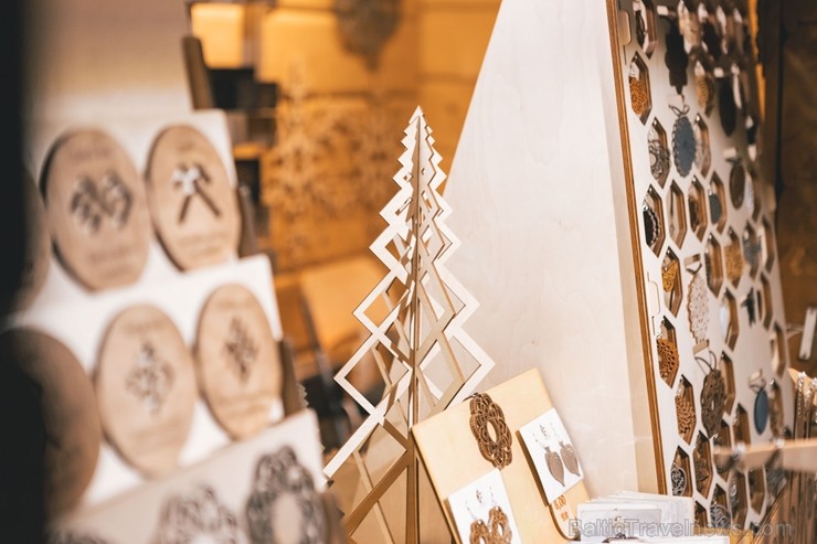 Ar krāšņiem koncertiem, Ziemassvētku vecīti, ponija izjādēm, karuseli, aitu un trušu aploku, meistarklasēm un skaistām dāvanām aizvadīts skaists mēnes 242466
