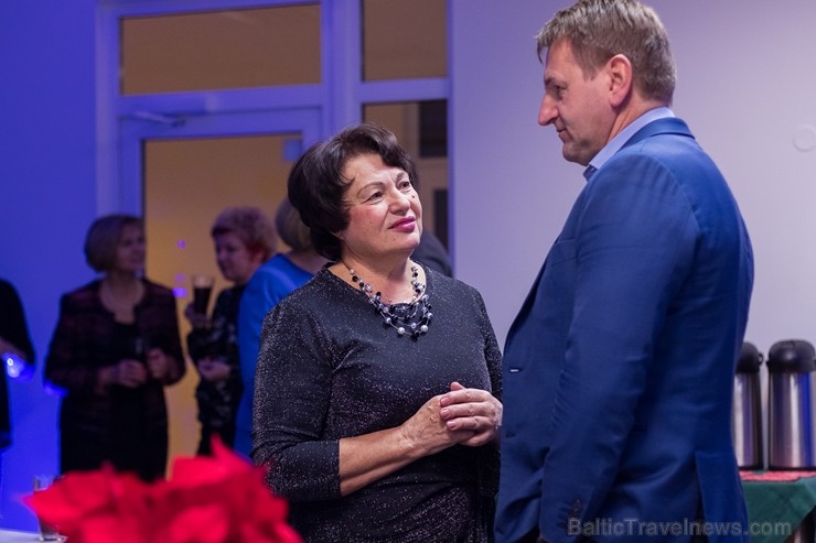Starptautiskā tūrisma fakultāte Biznesa augstskolā «Turība» atzīmē 20 gadu jubileju. Foto: Turība Starptautiskā tūrisma fakultāte Biznesa augstskolā «Turība» atzīmē 20 gadu jubileju. Foto: Turība 242670