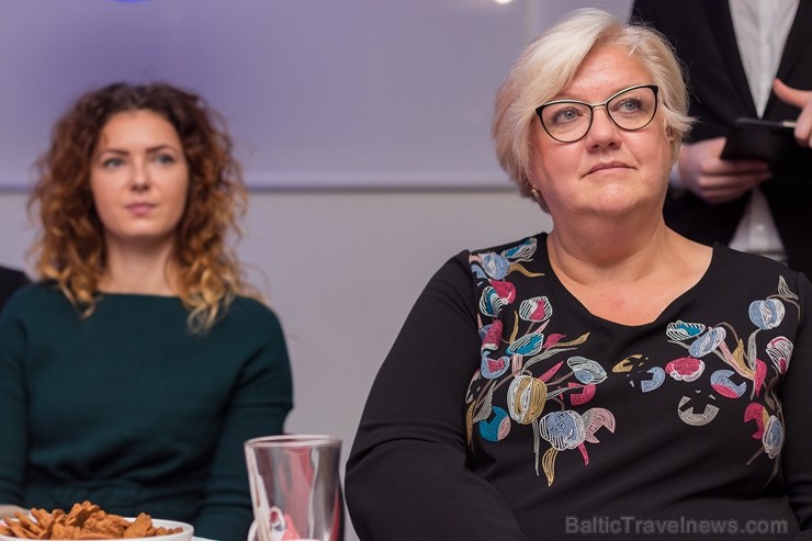 Starptautiskā tūrisma fakultāte Biznesa augstskolā «Turība» atzīmē 20 gadu jubileju. Foto: Turība Starptautiskā tūrisma fakultāte Biznesa augstskolā «Turība» atzīmē 20 gadu jubileju. Foto: Turība 242709