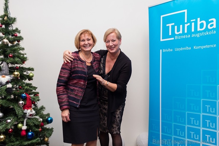 Starptautiskā tūrisma fakultāte Biznesa augstskolā «Turība» atzīmē 20 gadu jubileju. Foto: Turība Starptautiskā tūrisma fakultāte Biznesa augstskolā «Turība» atzīmē 20 gadu jubileju. Foto: Turība 242728