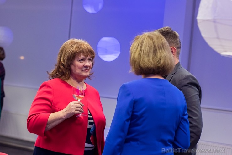 Starptautiskā tūrisma fakultāte Biznesa augstskolā «Turība» atzīmē 20 gadu jubileju. Foto: Turība Starptautiskā tūrisma fakultāte Biznesa augstskolā «Turība» atzīmē 20 gadu jubileju. Foto: Turība 242736