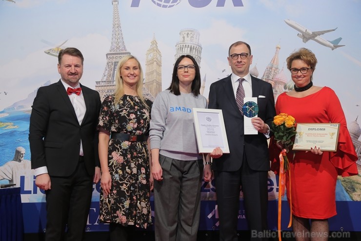 2019. gada 1. februārī tūrisma izstādes «Balttour 2019» atklāšanas laikā apbalvo «GADA CILVĒKS TŪRISMĀ 2018» laureātus, kuri par nozīmīgu ieguldījumu 2019. gada 1. februārī tūrisma izstādes «Balttour 2019» atklāšanas laikā apbalvo «GADA CILVĒKS TŪRISMĀ 2018» laureātus, kuri par nozīmīgu ieguldījumu 244523