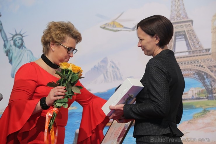 2019. gada 1. februārī tūrisma izstādes «Balttour 2019» atklāšanas laikā apbalvo «GADA CILVĒKS TŪRISMĀ 2018» laureātus, kuri par nozīmīgu ieguldījumu 2019. gada 1. februārī tūrisma izstādes «Balttour 2019» atklāšanas laikā apbalvo «GADA CILVĒKS TŪRISMĀ 2018» laureātus, kuri par nozīmīgu ieguldījumu 244533