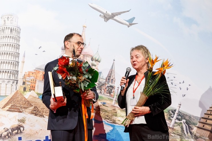 BALTTOUR.LV: Tūrismā izstādē «Balttour 2019» nosaka «GADA CILVĒKS TŪRISMĀ 2018» laureātus. Vairāk foto: Tn.lv/foto/ BALTTOUR.LV: Tūrismā izstādē «Balttour 2019» nosaka «GADA CILVĒKS TŪRISMĀ 2018» laureātus. Vairāk foto: Tn.lv/foto/ 244686