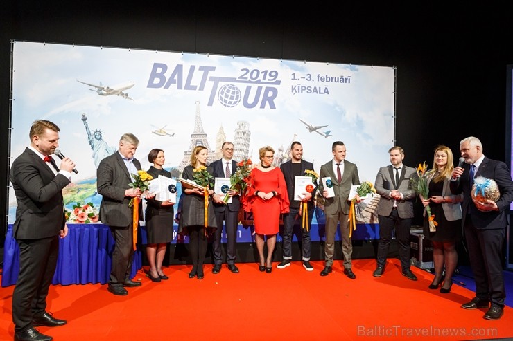 BALTTOUR.LV: Tūrismā izstādē «Balttour 2019» nosaka «GADA CILVĒKS TŪRISMĀ 2018» laureātus. Vairāk foto: Tn.lv/foto/ BALTTOUR.LV: Tūrismā izstādē «Balttour 2019» nosaka «GADA CILVĒKS TŪRISMĀ 2018» laureātus. Vairāk foto: Tn.lv/foto/ 244704