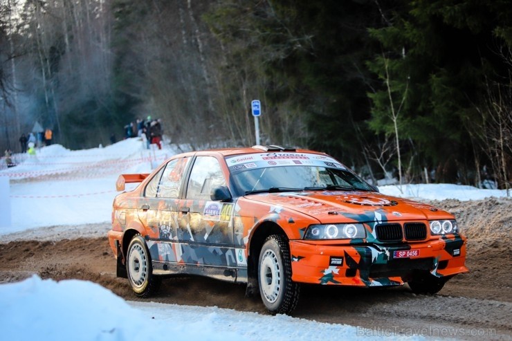 Leģendārajam ziemas rallijam «Sarma 2019» pieteicās deviņdesmit astoņas ekipāžas, kuru sportisti pārstāvēja trīspadsmit valstis, ieskaitot pat tādas k Leģendārajam ziemas rallijam «Sarma 2019» pieteicās deviņdesmit astoņas ekipāžas, kuru sportisti pārstāvēja trīspadsmit valstis, ieskaitot pat tādas k 245505