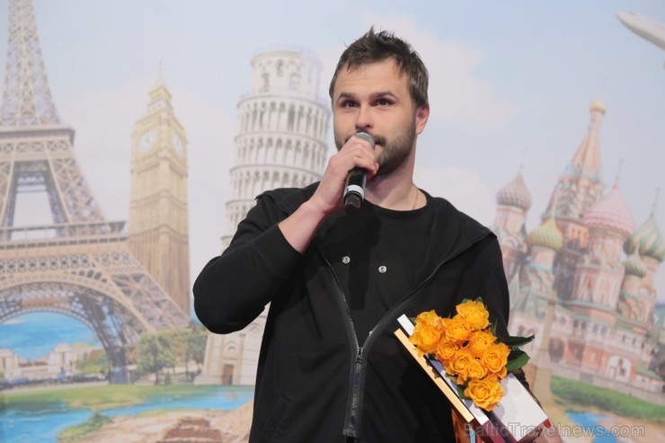 Sveicam «GADA CILVĒKS TŪRISMĀ 2018» laureātus tūrisma izstādē «Balttour 2019». Foto: Rojs Maizītis Sveicam «GADA CILVĒKS TŪRISMĀ 2018» laureātus tūrisma izstādē «Balttour 2019». Foto: Rojs Maizītis 246625