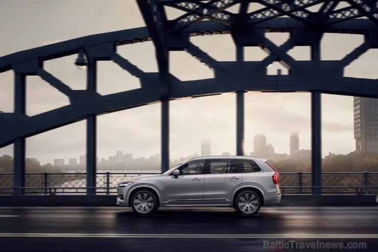 2020. modeļa gada XC90 variet pasūtīt ar atšķirīgu sēdvietu izvietojumu. No četru sēdvietu varianta 
