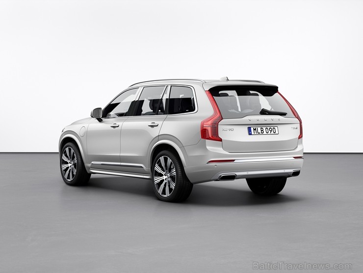 2020. modeļa gada XC90 variet pasūtīt ar atšķirīgu sēdvietu izvietojumu. No četru sēdvietu varianta 