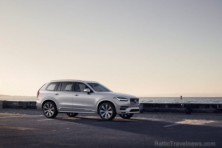 2020. modeļa gada XC90 variet pasūtīt ar atšķirīgu sēdvietu izvietojumu. No četru sēdvietu varianta 