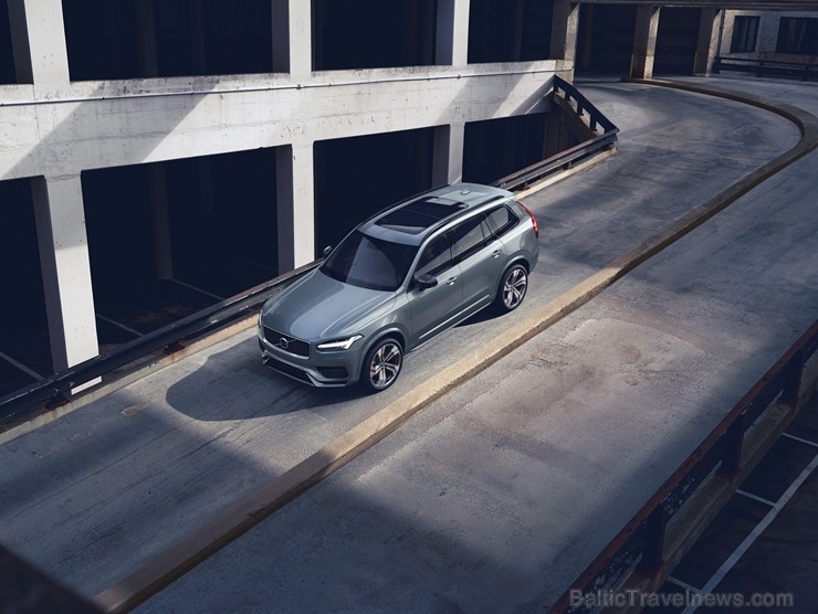2020. modeļa gada XC90 variet pasūtīt ar atšķirīgu sēdvietu izvietojumu. No četru sēdvietu varianta 