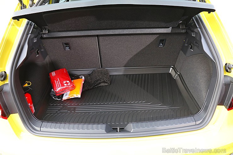 Jaunais «Audi A1 Sportback» prezentējas 2.02.2019 uz «Audi Burbuļu parāde 2019» fona Latvijas Nacionālajā mākslas muzejā Jaunais «Audi A1 Sportback» prezentējas 2.02.2019 uz «Audi Burbuļu parāde 2019» fona Latvijas Nacionālajā mākslas muzejā 247594
