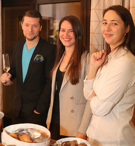 «Grand Hotel Kempinski Riga» restorāns «Amber» piedāvā noslēgt katru piektdienu ar vakara branču «Grand Hotel Kempinski Riga» restorāns «Amber» piedāvā noslēgt katru piektdienu ar vakara branču 247755