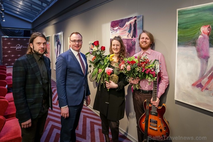 Sadarbojoties Latvijas Mākslas akadēmijai un Sadarbojoties Latvijas Mākslas akadēmijai un