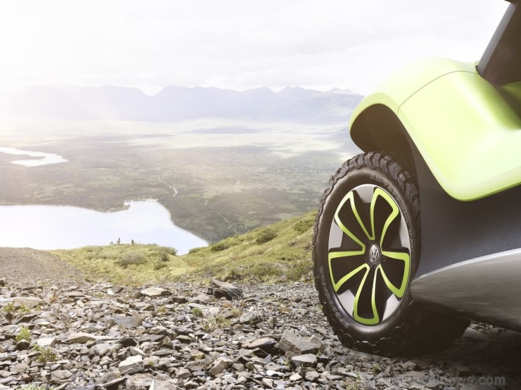 ID. BUGGY ir moderna ikonas interpretācija. Tehnoloģiski advancētais automobilis ar nulle kaitīgo izmešu, kas piemērots vasarai, pludmalei un pilsētai ID. BUGGY ir moderna ikonas interpretācija. Tehnoloģiski advancētais automobilis ar nulle kaitīgo izmešu, kas piemērots vasarai, pludmalei un pilsētai 248172