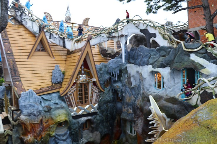 Travelnews.lv apmeklē Dalatas pilsētā savdabīgu «Crazy House». Atbalsta: 365 brīvdienas un Turkish Airlines Travelnews.lv apmeklē Dalatas pilsētā savdabīgu «Crazy House». Atbalsta: 365 brīvdienas un Turkish Airlines 248423