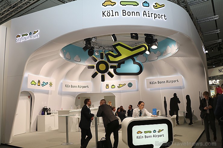 Travelnews.lv ar auto nomas «Sixt Latvija» atbalstu apmeklē pasaulē lielāko tūrisma izstādi «ITB Berlin» Travelnews.lv ar auto nomas «Sixt Latvija» atbalstu apmeklē pasaulē lielāko tūrisma izstādi «ITB Berlin» 248538