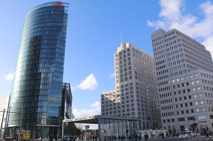 Travelnews.lv sadarbībā ar auto nomu «Sixt Latvija» iepazīst moderno Berlīni 248840