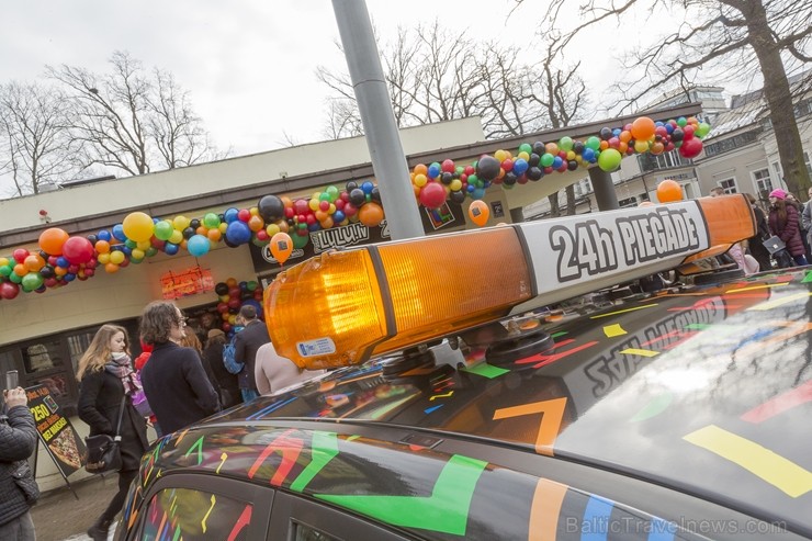 Uzsākot 25 gadu svinības, Uzsākot 25 gadu svinības,