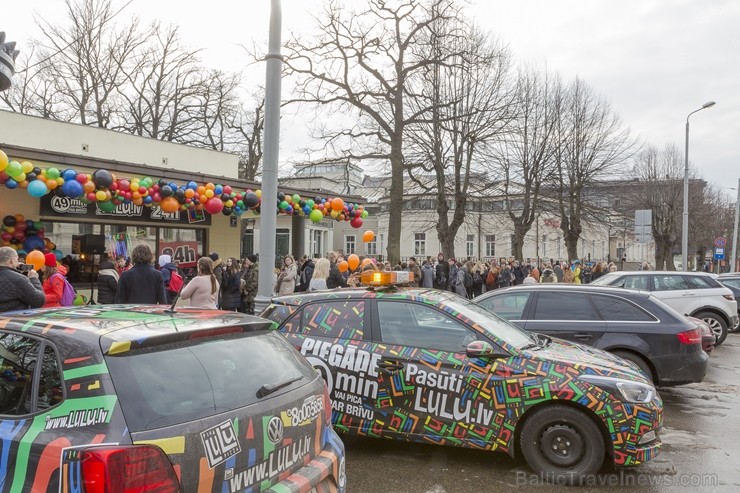 Uzsākot 25 gadu svinības, Uzsākot 25 gadu svinības,