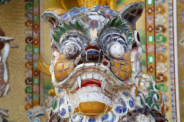 Travelnews.lv iepazīst vjetnamiesu budistu templi Linh-Phuoc-Pagode Dakotā. Atbalsta: 365 brīvdienas un Turkish Airlines Travelnews.lv iepazīst vjetnamiesu budistu templi Linh-Phuoc-Pagode Dakotā. Atbalsta: 365 brīvdienas un Turkish Airlines 249310