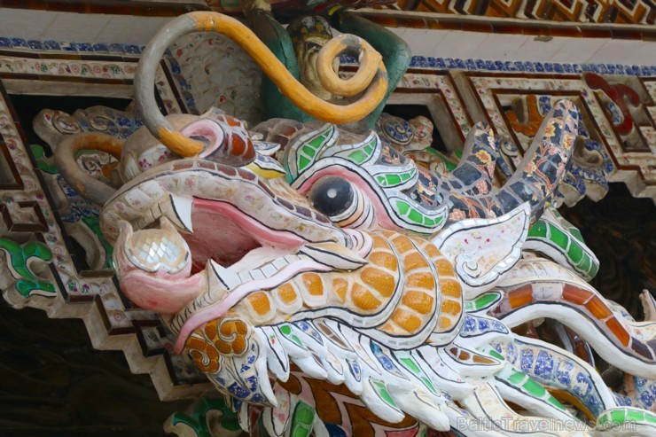 Travelnews.lv iepazīst vjetnamiesu budistu templi Linh-Phuoc-Pagode Dakotā. Atbalsta: 365 brīvdienas un Turkish Airlines Travelnews.lv iepazīst vjetnamiesu budistu templi Linh-Phuoc-Pagode Dakotā. Atbalsta: 365 brīvdienas un Turkish Airlines 249335